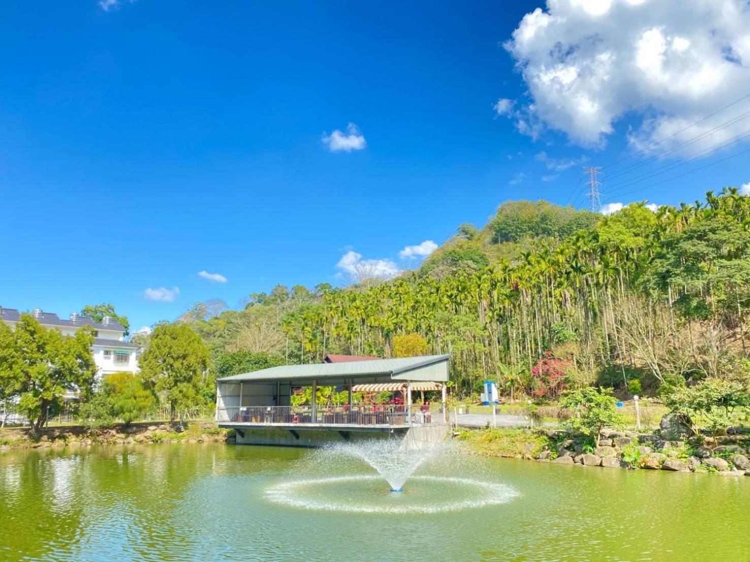 Double Lake B&B Zhushan Extérieur photo