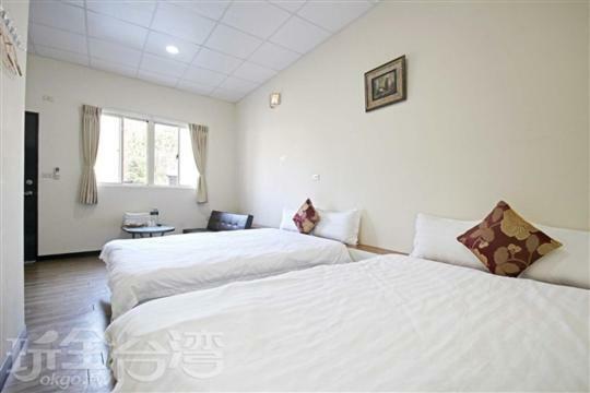 Double Lake B&B Zhushan Extérieur photo
