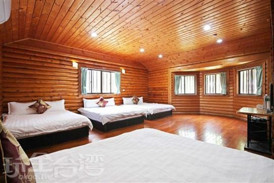 Double Lake B&B Zhushan Extérieur photo