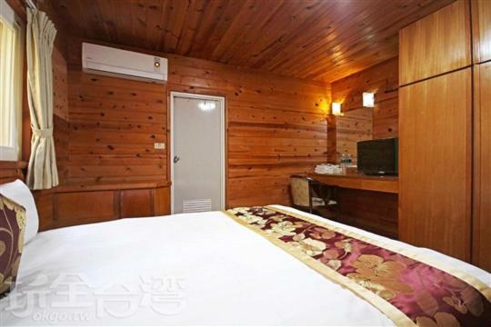 Double Lake B&B Zhushan Extérieur photo
